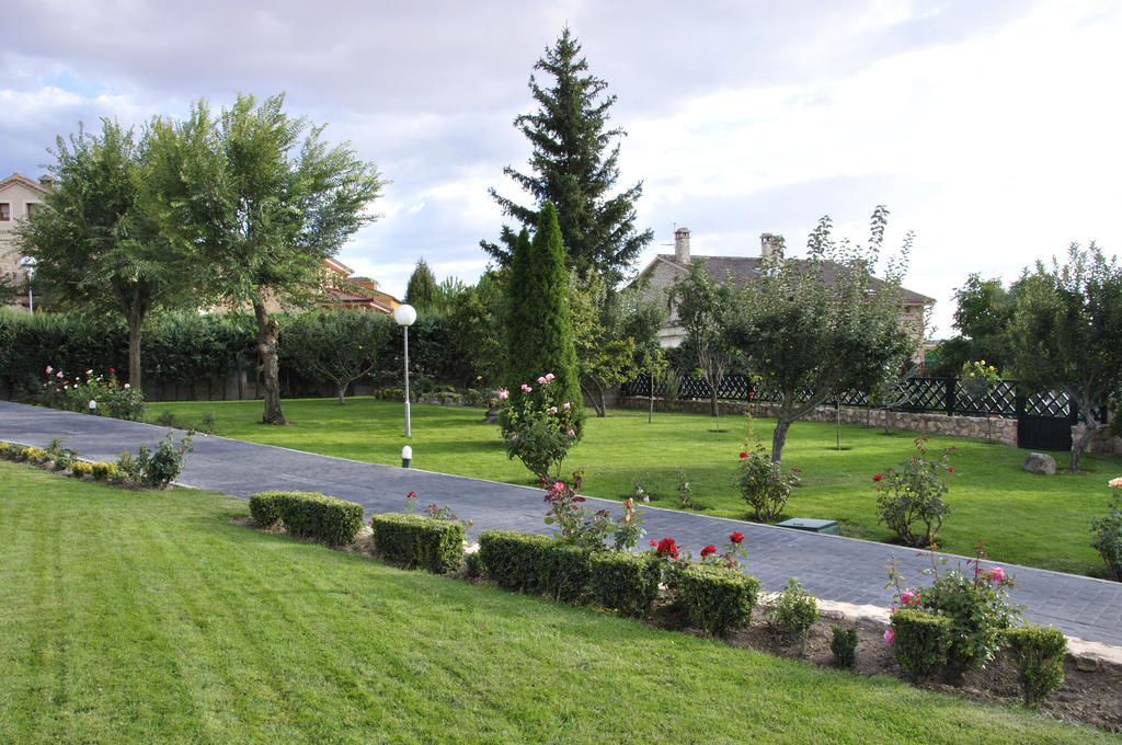 Hospederia Gemma Hotel La Lastrilla Kültér fotó